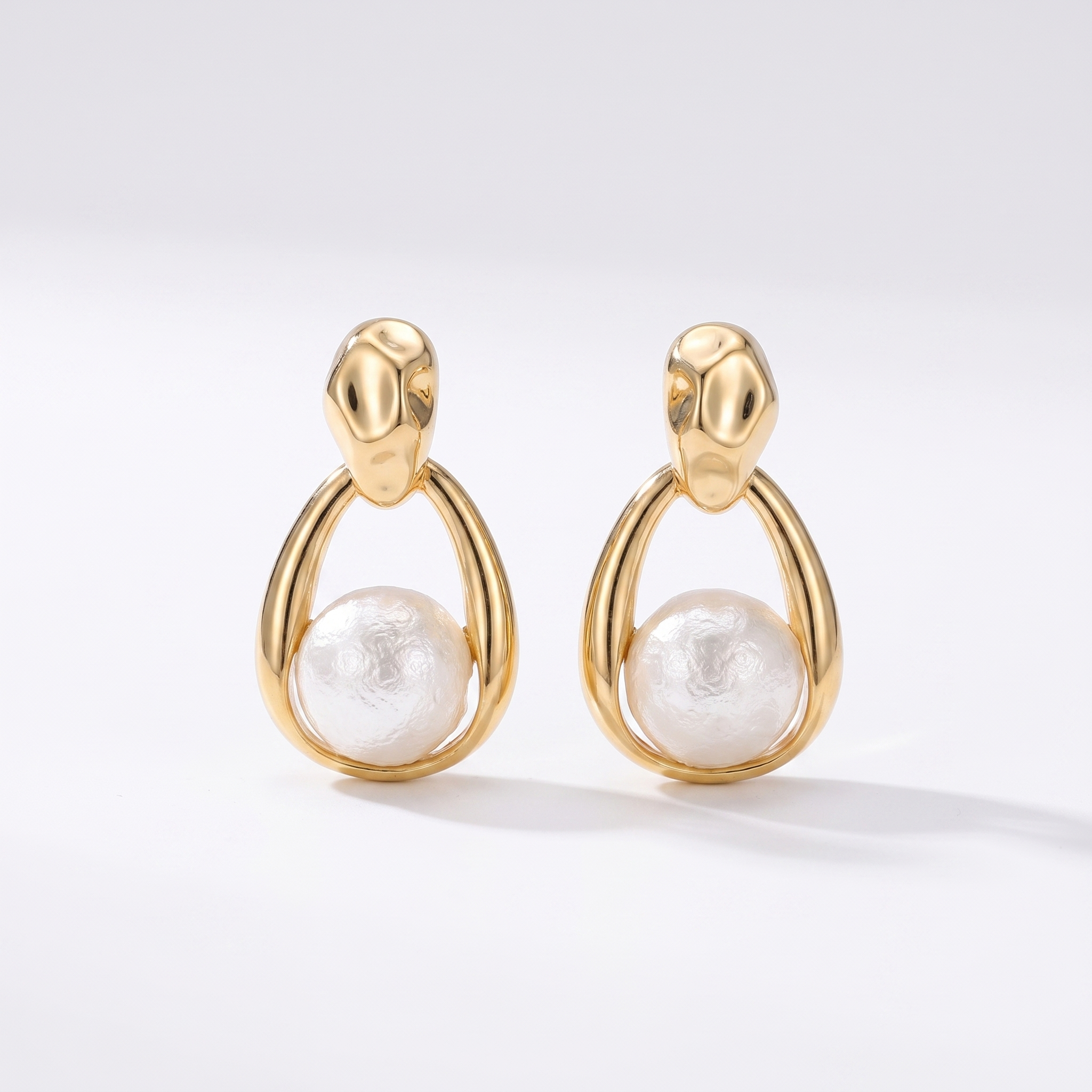 Simone Pearl Drop Earrings